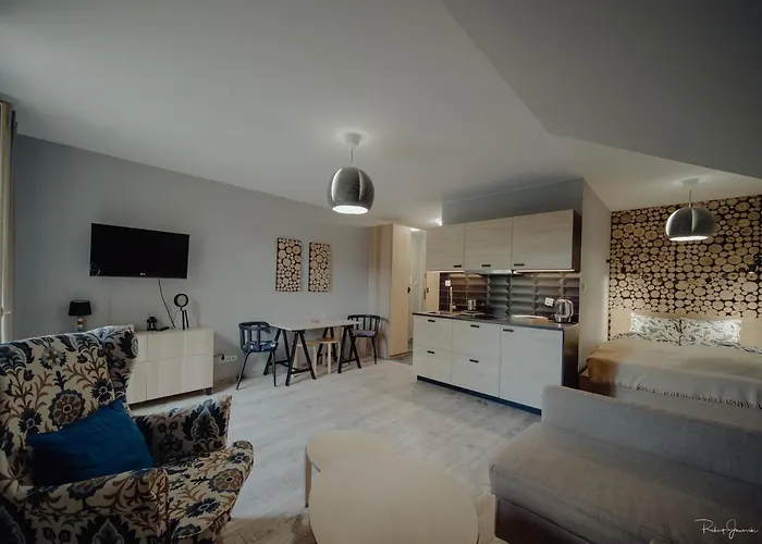 Silence Gorskie Zacisze * 斯克拉斯卡波伦巴